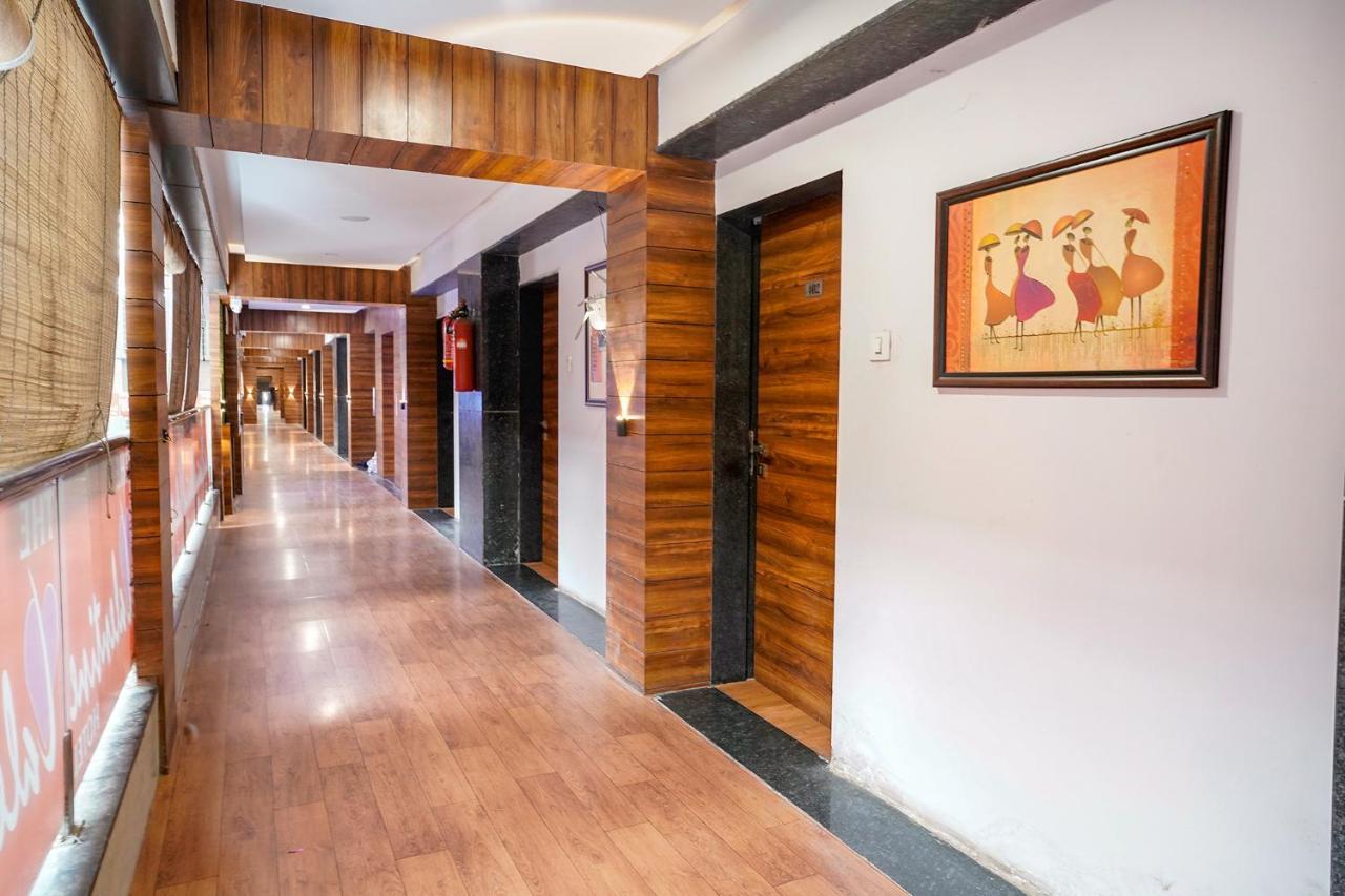 Fabhotel The Valentine - Udhna Road Surat Dış mekan fotoğraf