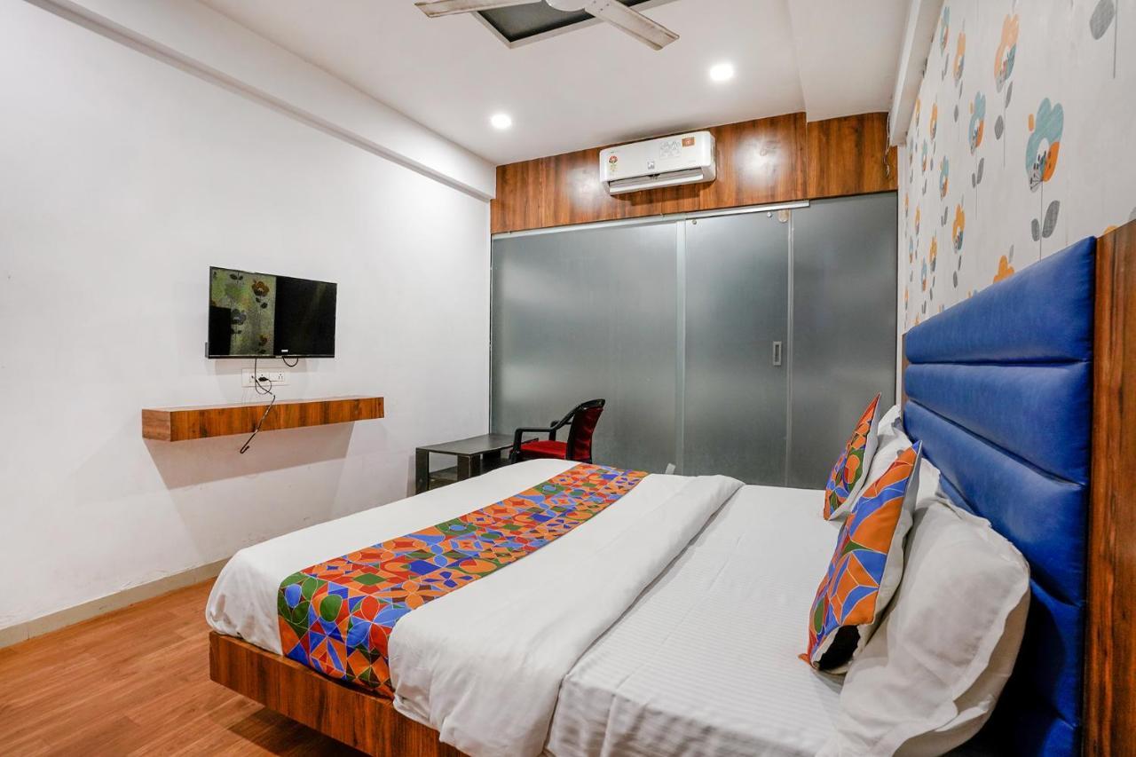 Fabhotel The Valentine - Udhna Road Surat Dış mekan fotoğraf
