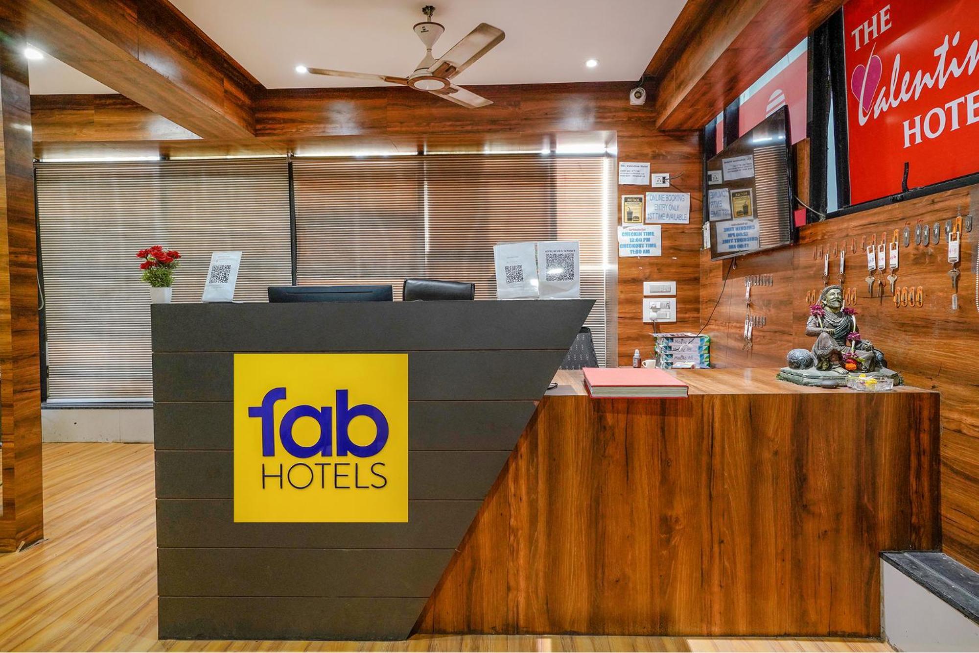 Fabhotel The Valentine - Udhna Road Surat Dış mekan fotoğraf